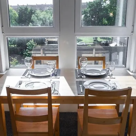 ☆ Bright, 2 Bedroom West End ☆ Apartamento Dundee