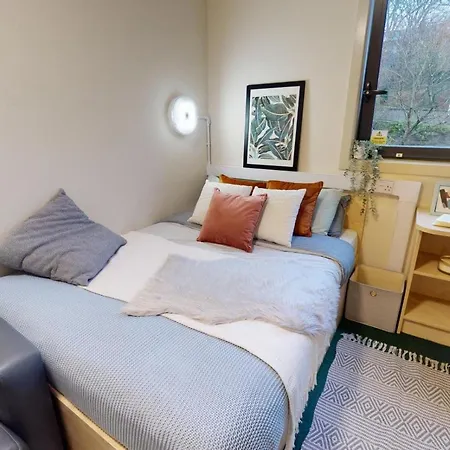 Albergue Stylish Private Bedroom At Parker House In Centre *