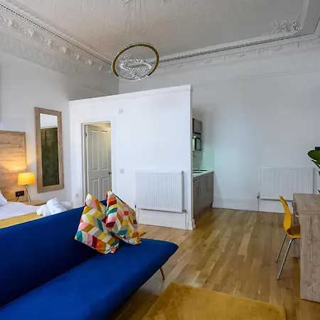 Hotel The Clarendon 4*