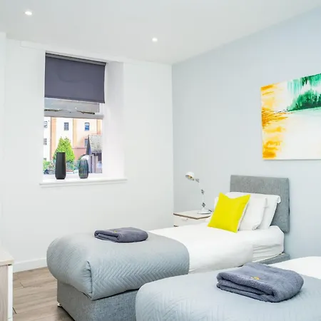 Apartamento Serviced Apartments: Cozy 2-bedroom Near Centre & Transport Dundee