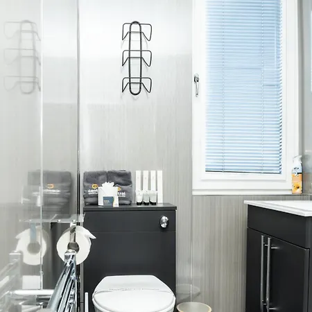 Apartamento Serviced Apartments: Modern 2-bedroom Family Dundee