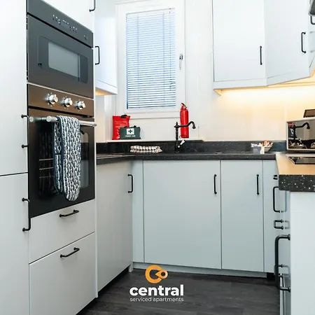 Serviced Apartments: Modern 2-bedroom Family Apartamento Dundee