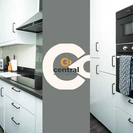 Serviced Apartments: Modern 2-bedroom Family