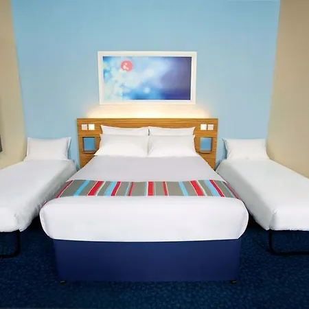 Ibis Budget Camperdown Hotel 2*