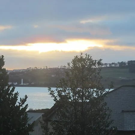 Tayview 2*