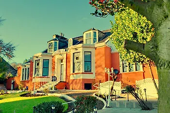 Tayview Hotel