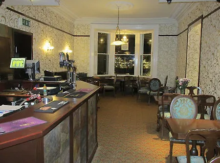 Hotel Tayview 2*