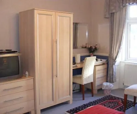 Ashley House Bed & Breakfast Dundee