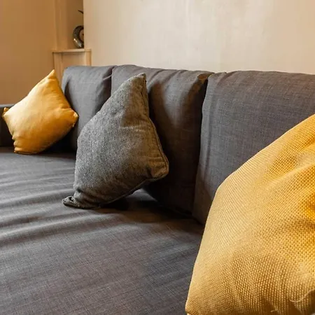 ☆ Central, Spacious Close To University☆ Apartment Dundee