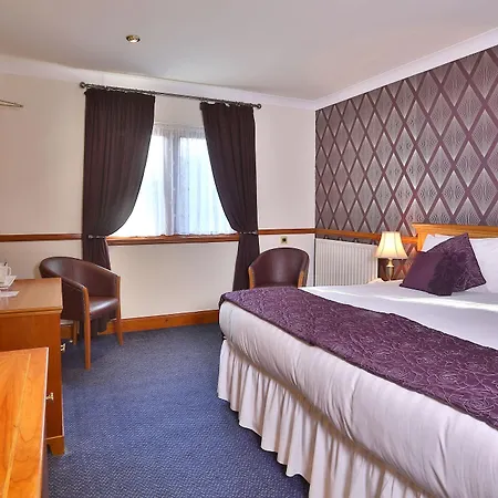 Woodlands Hotel, Bw Signature Collection Hotel 3*