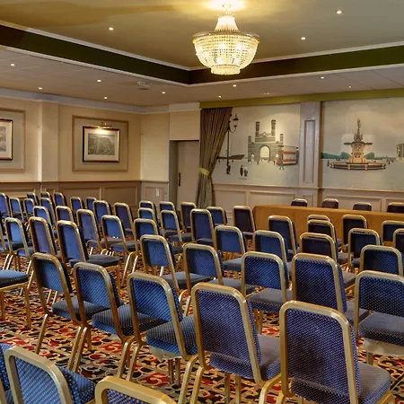 Western Queens Hotel 3*