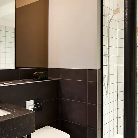 Indigo - By Ihg Dundee