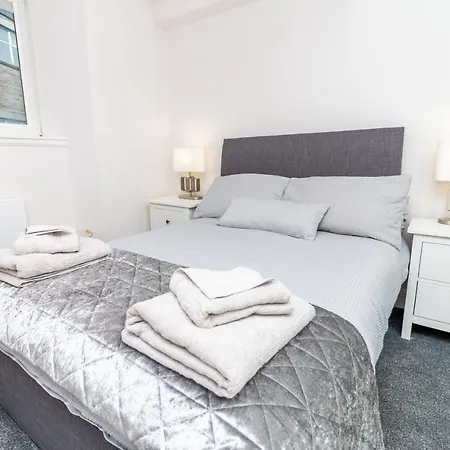 D'city Apartment, Up To 5 Guests * Dundee