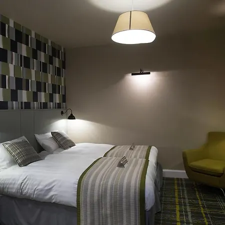 Jolly's Wetherspoon Hotel 3*