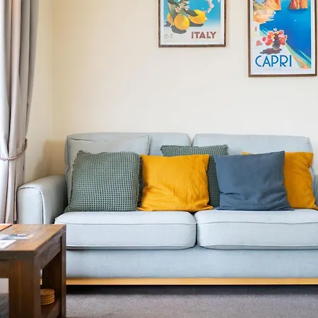 Magdalen House Apartment