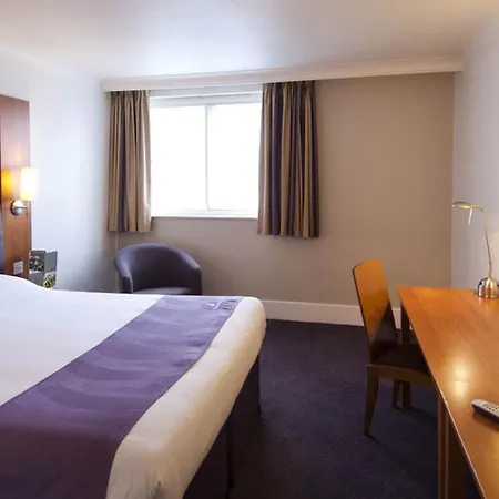Premier West Hotel 3*