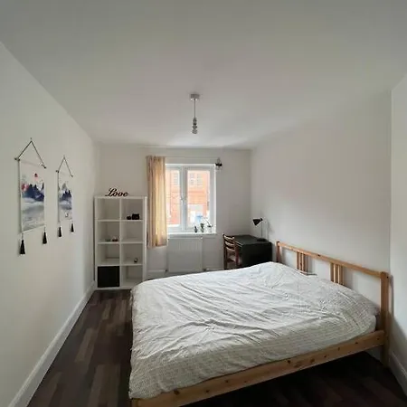 Modern In Centre *