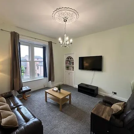 Modern And Stylish 1-bed In Centre - Perfect For Short Or Long & Contractors *