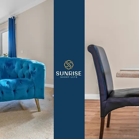 Muirton House 2 - Sleeps 8 Has 4 Twin Bedrooms With 4 Car Driveway, 2 Bathrooms, Smart Tv, Fully Equipped Kitchen, Large Dining And Living Space, Rear Garden, Free Wifi, Long Stays Welcome, Price Match Gaurantee By Sunrise Short Lets Dundee