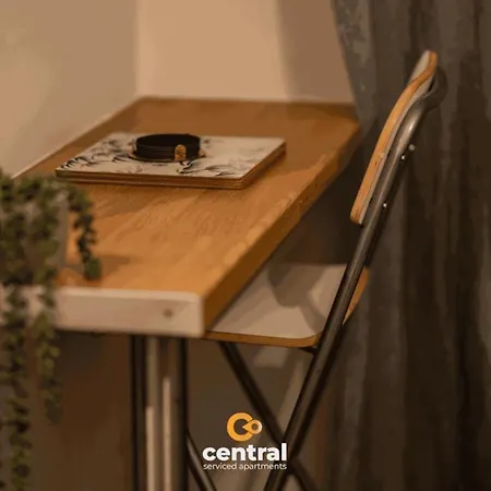 Apartamento Central Serviced - 2 Bedrooms - Modern - Unique Touches - Free Street Parking - Fully Equipped - Close To City Centre - Short & Long Term Available - Contact Us For Your Requirements Dundee