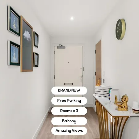 Luxe Riverside Duplex Penthouse, Amazing Views With 2 X Balcony, 3 X King Bedrooms, 2 X Bathrooms, Fully Equipped, River And City Views, Poker Table Plus Games, Free Parking, 10 Min To Uni And 5 Mins To Supermarket, Car Hire Available Poa Apartment Dundee