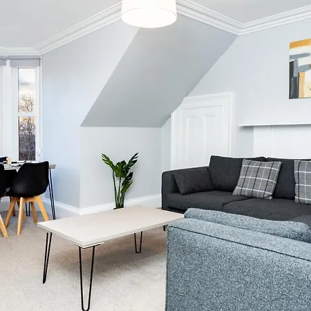 Apartment Info Only, Multiple Locations, Available For Large Groups, Contractors And Extended Stays, Fully Furnished Explore Our Range, Invoice And Reduced Price Only Via Sunrise Short Lets Dundee
