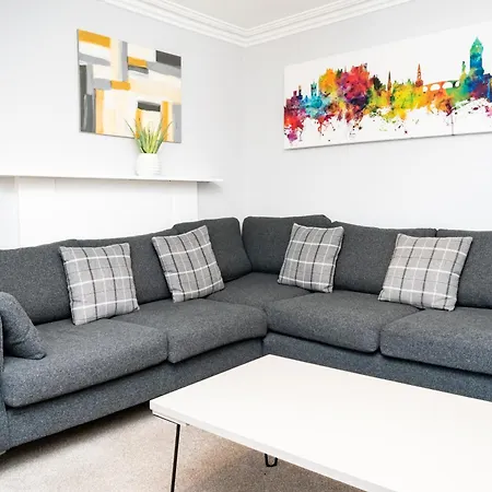 Info Only, Multiple Locations, Available For Large Groups, Contractors And Extended Stays, Fully Furnished Explore Our Range, Invoice And Reduced Price Only Via Sunrise Short Lets
