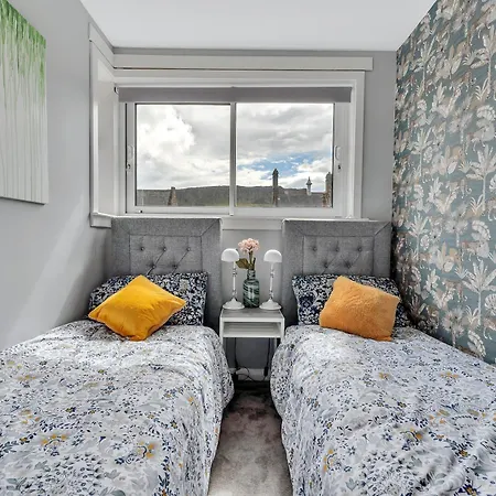Info Only, Multiple Locations, Available For Large Groups, Contractors And Extended Stays, Fully Furnished Explore Our Range, Invoice And Reduced Price Only Via Sunrise Short Lets