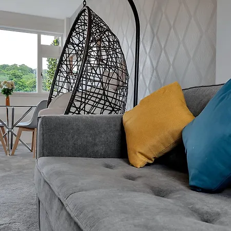Info Only, Multiple Locations, Available For Large Groups, Contractors And Extended Stays, Fully Furnished Explore Our Range, Invoice And Reduced Price Only Via Sunrise Short Lets Apartment