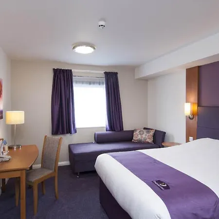 East Premier Travel Hotel 3*