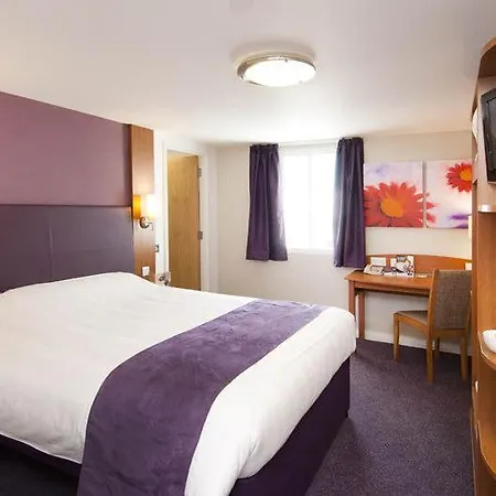 Premier West Hotel