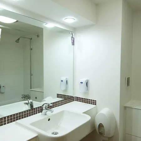 East Premier Travel 3* Dundee