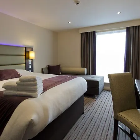 Premier Centre Hotel 3*