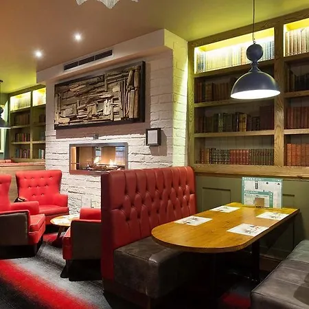 Jolly's Wetherspoon 3*
