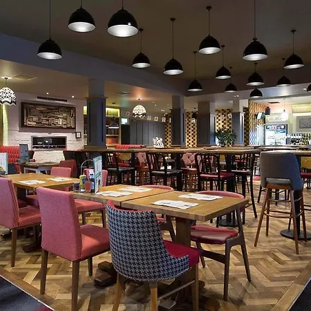 Jolly's Wetherspoon Hotel 3*