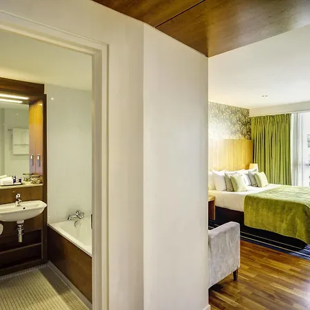 Hotel Apex Quay &