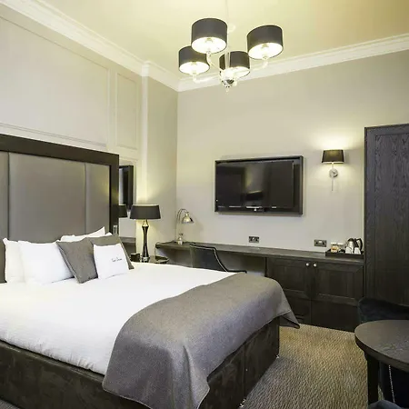The Landmark And Leisure Club A Palette Hotel 4*