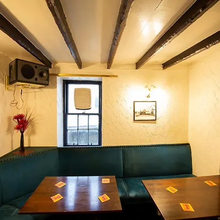 Hotel Longforgan Coaching