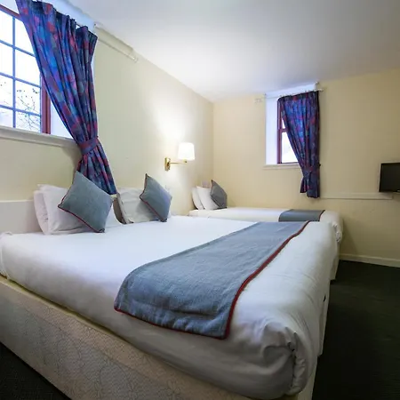 Hotel Longforgan Coaching