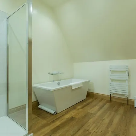 Taypark House Hotel