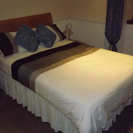 Hotel The Broughty Ferry 4*