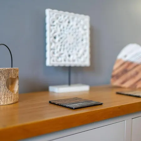 Cleppie Apartment
