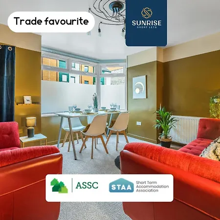 Info Only - Sunrise Short Lets, Special Offer, Book For 7 Nights And Get 1 Night Free - 14 Night Get 2 Nights Free - 28 Night And Get 4 Nights Free - Promo-code - Bdc24 ,only With Sunrise Short Lets Ask Us 0773-4272-500 , Not A Li Casa de férias Dundee