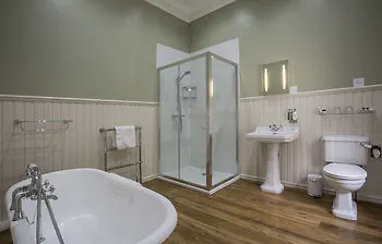 Hotel Taypark House