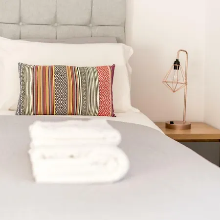 Casa Fresa - Castlehill Apartment Dundee